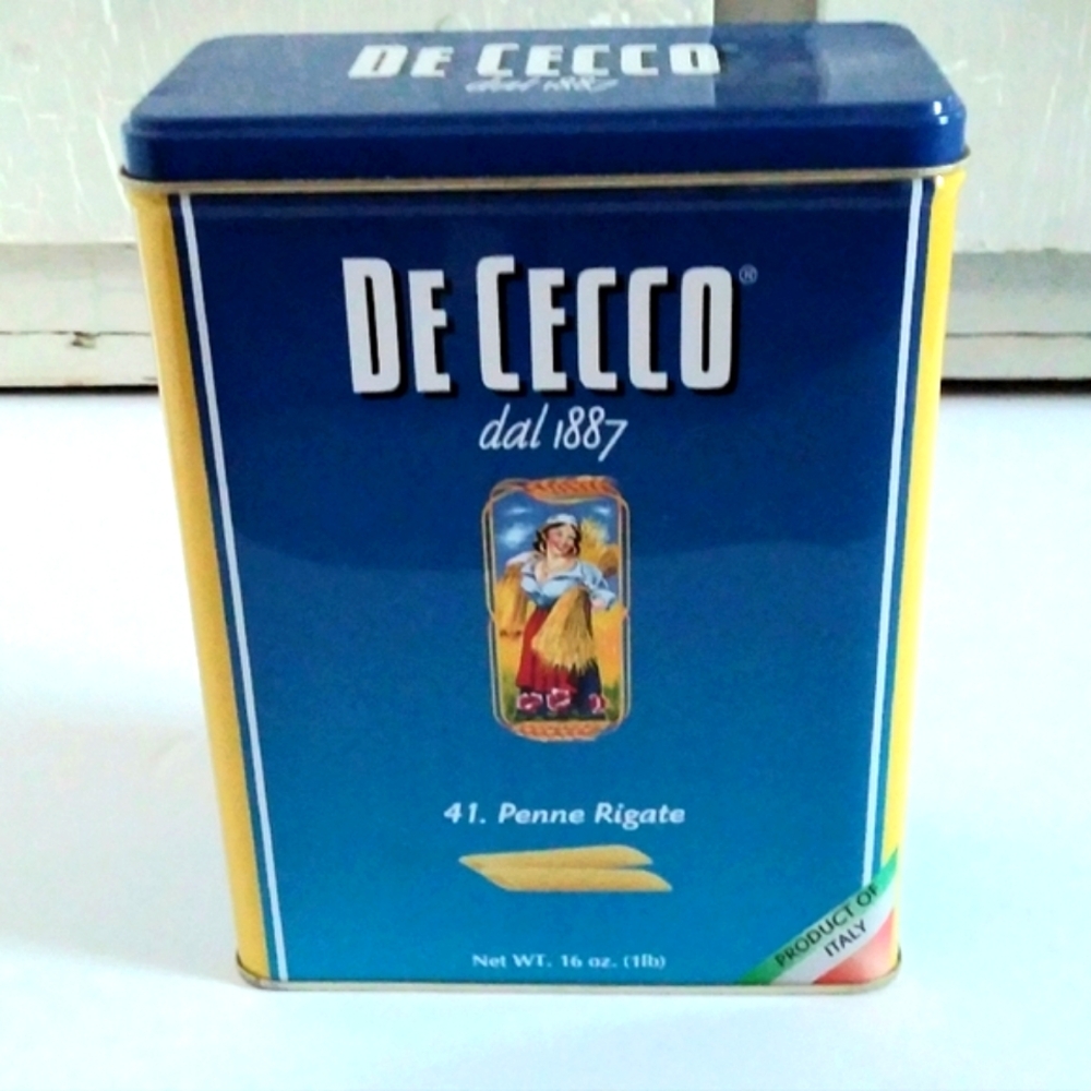 Vintage De Cecco Tin for Penne Pasta with Blue and Yellow Graphics Kitchen Decor